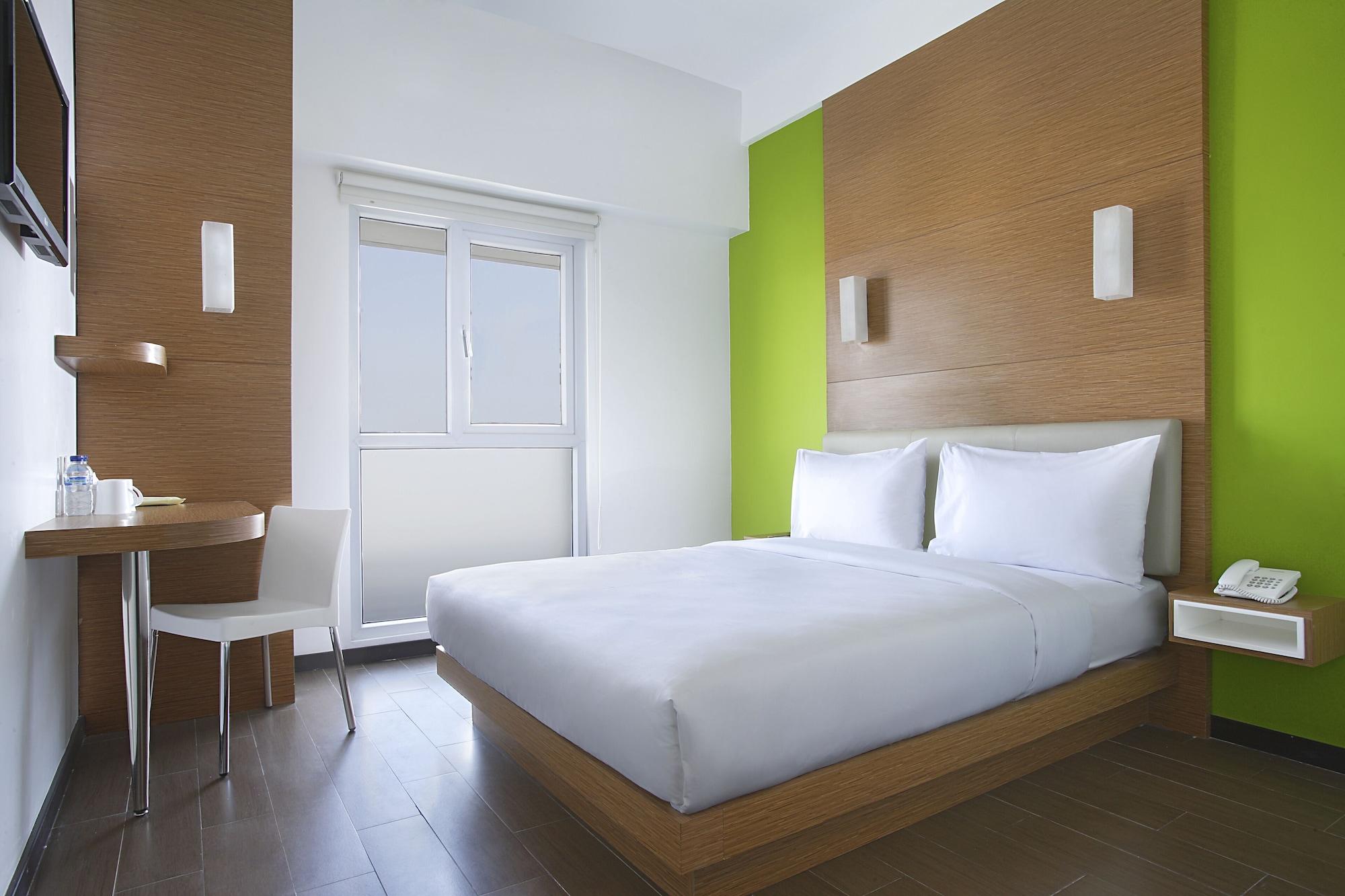 Amaris Hotel Embong Malang - סוראבאיה מראה חיצוני תמונה